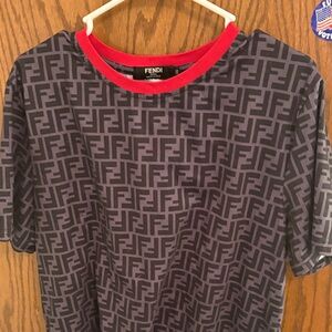Fendi Men's Short Sleeve Tee - Black and Red